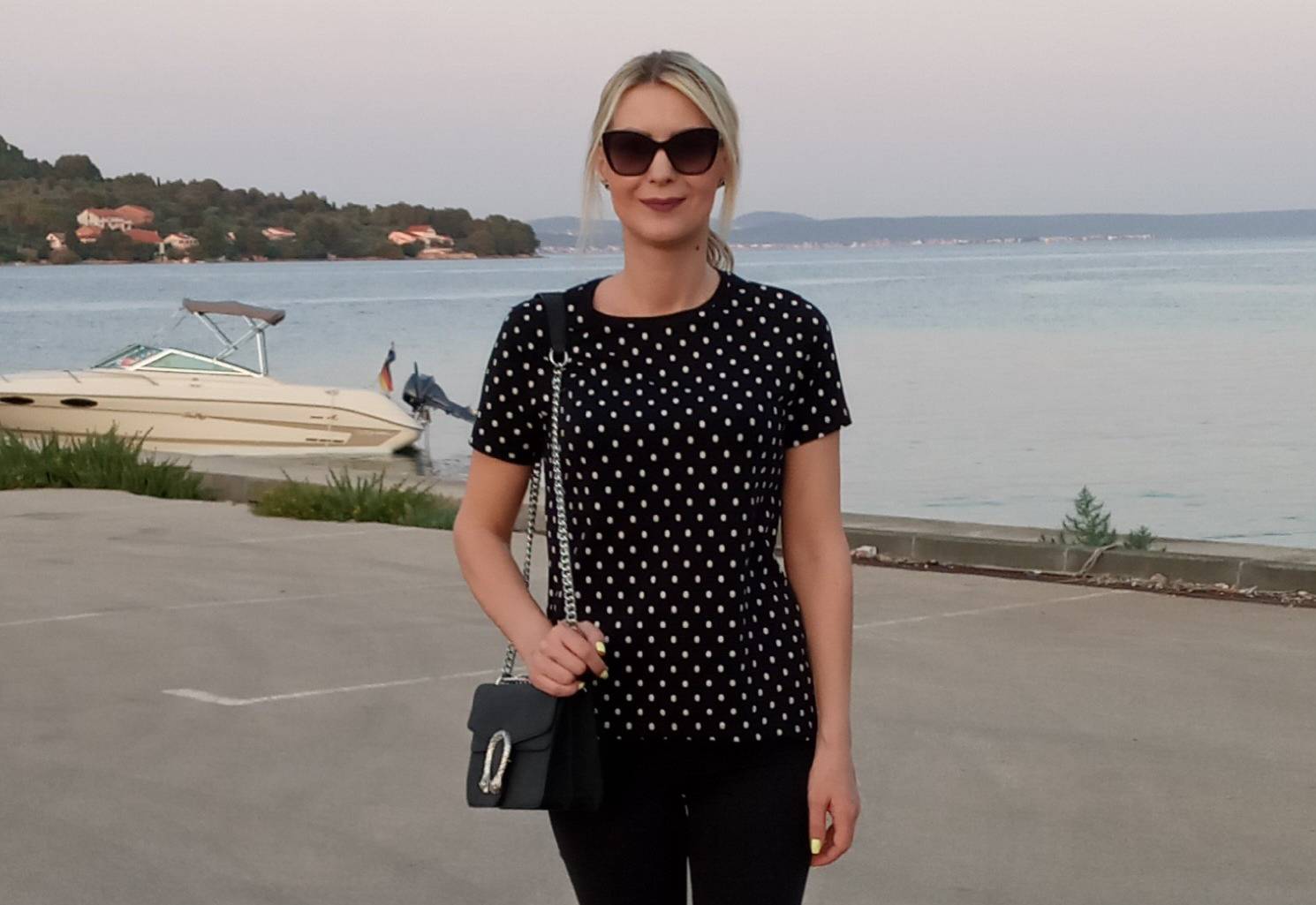 Iva Kolega autorka spisateljica moj ili ničiji u zagrljaju smrti